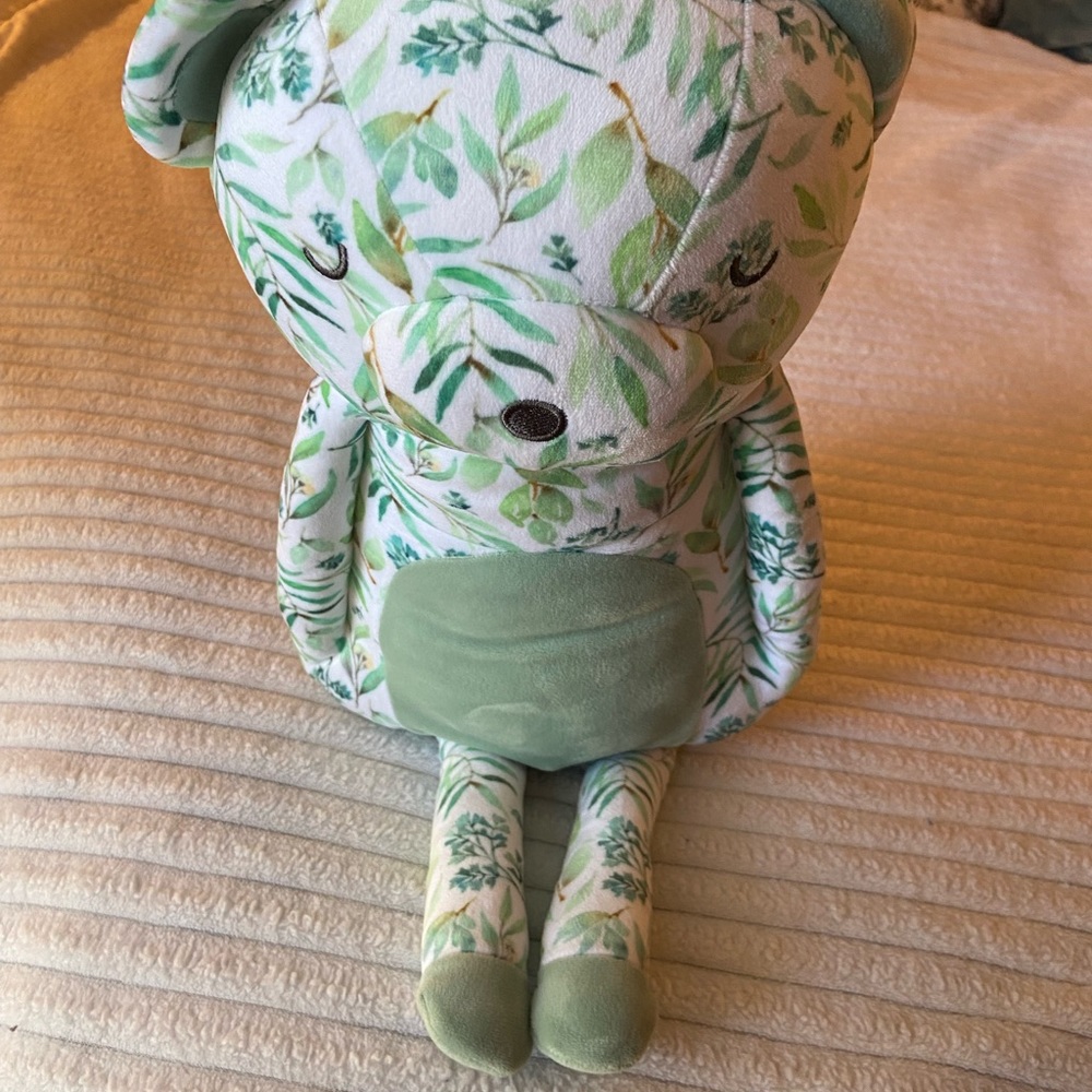 Goose Waddle Spring Collection Bear - Picture 9 of 9
